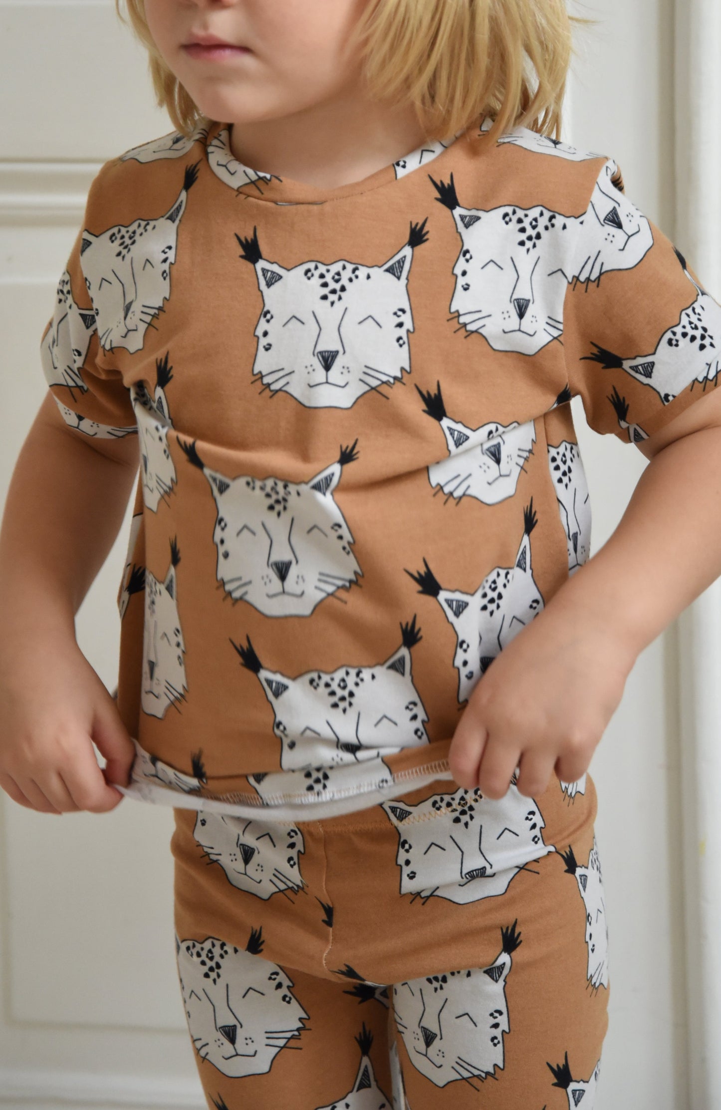 Organic Laughing Lynx Tops